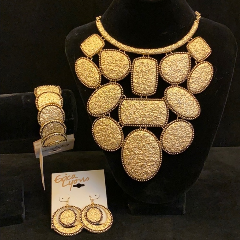 Erica Lyons, necklace trio